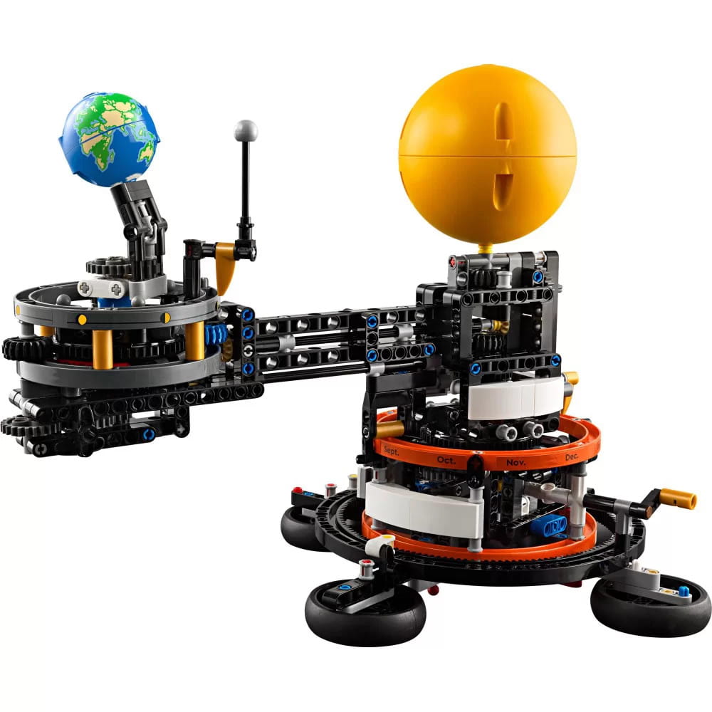 LEGO Technic Planeta Ziemia i Księżyc na orbicie 42179 — zdjęcie 2